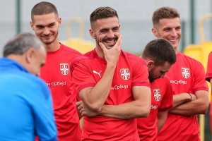 Pjontek "naljutio" Tadića, Srbin pogurao Al-Vahdu do pobede, Lazović ušao pred kraj